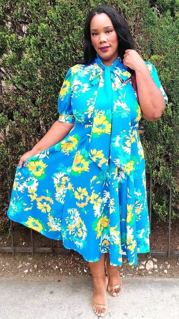 2852FL Viva Curvy Plus Size Flora Print Bow Collar Fit & Flare Midi Dress