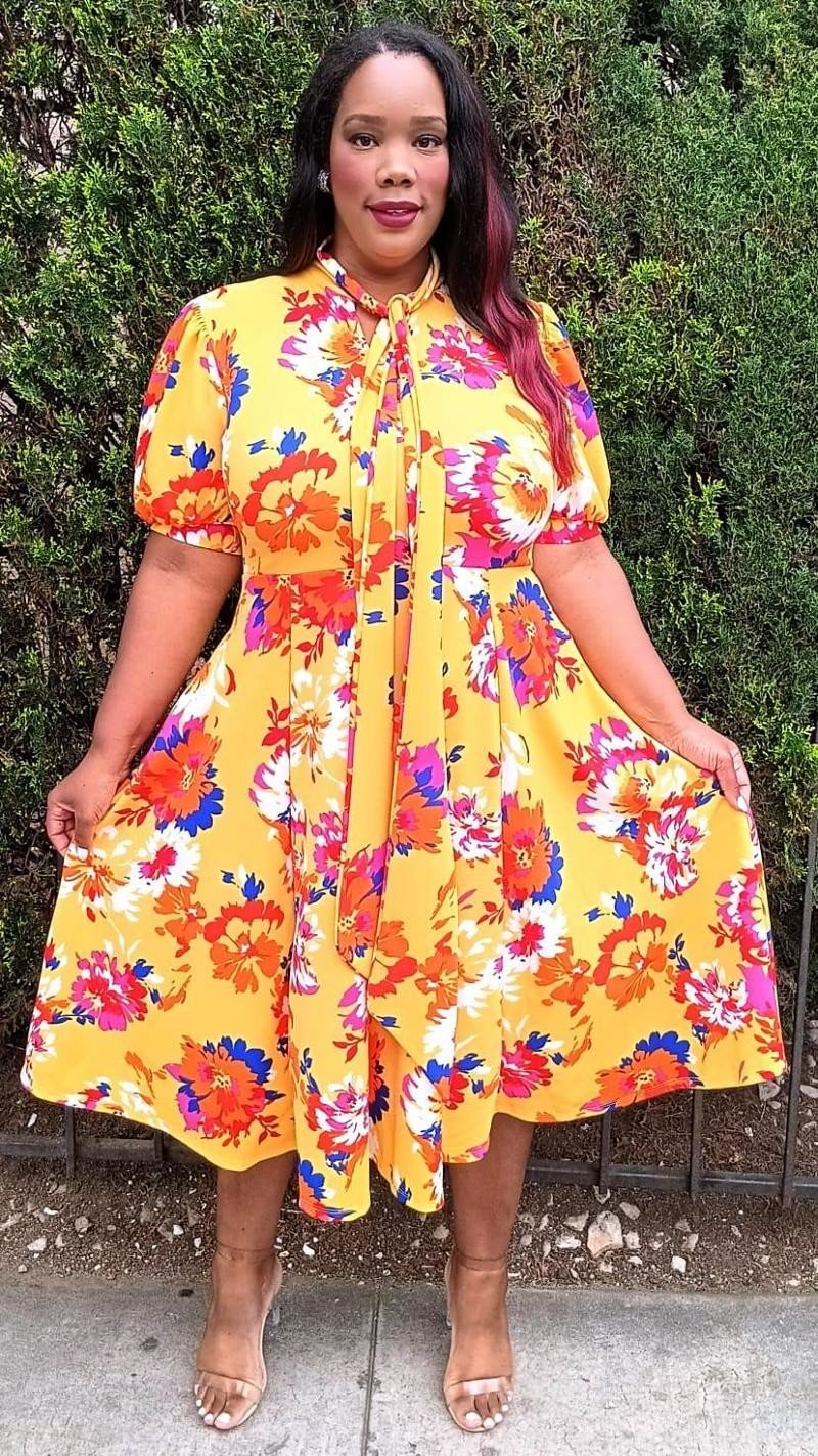 2852FL Viva Curvy Plus Size Flora Print Bow Collar Fit & Flare Midi Dress