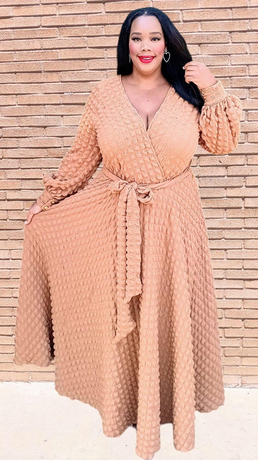 2951 PC Women Reg Size Buttons Cuffs Popcorn Fabric Maxi Flowy Belt