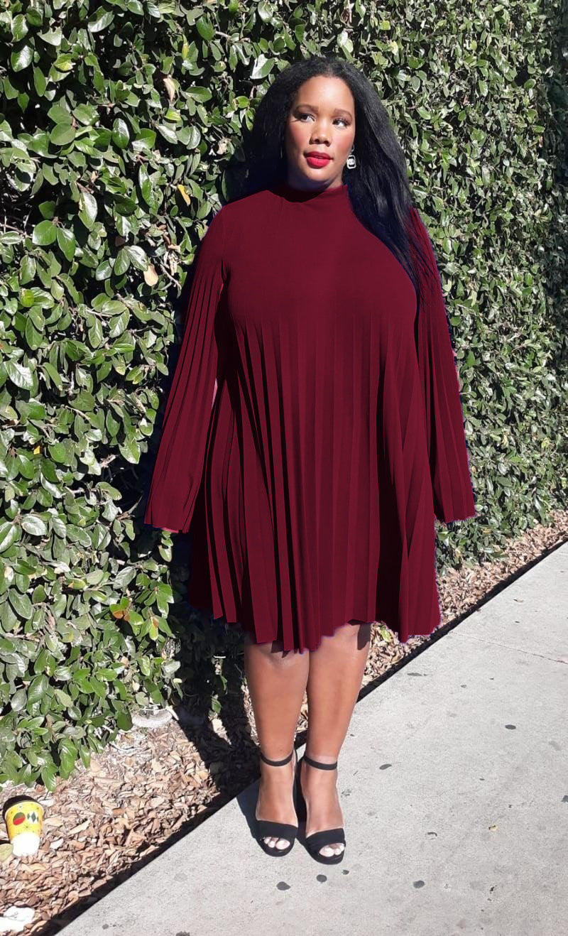 Plus Size Cape Sleeve Keyhole Back Pleated Knee Dress