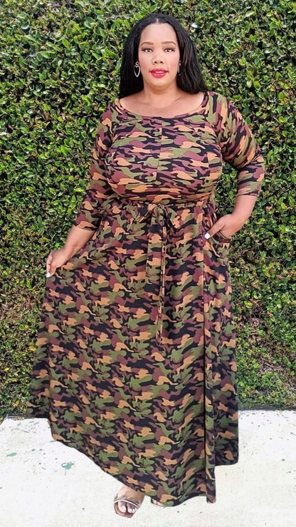 Plus Size Women Flare Camouflaged Maxi Dress with Pockets