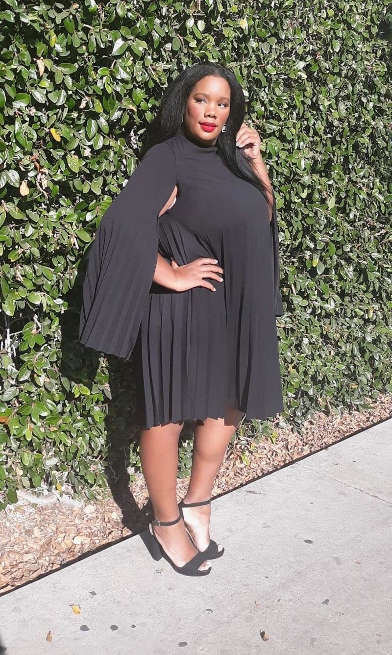 Plus Size Cape Sleeve Keyhole Back Pleated Knee Dress