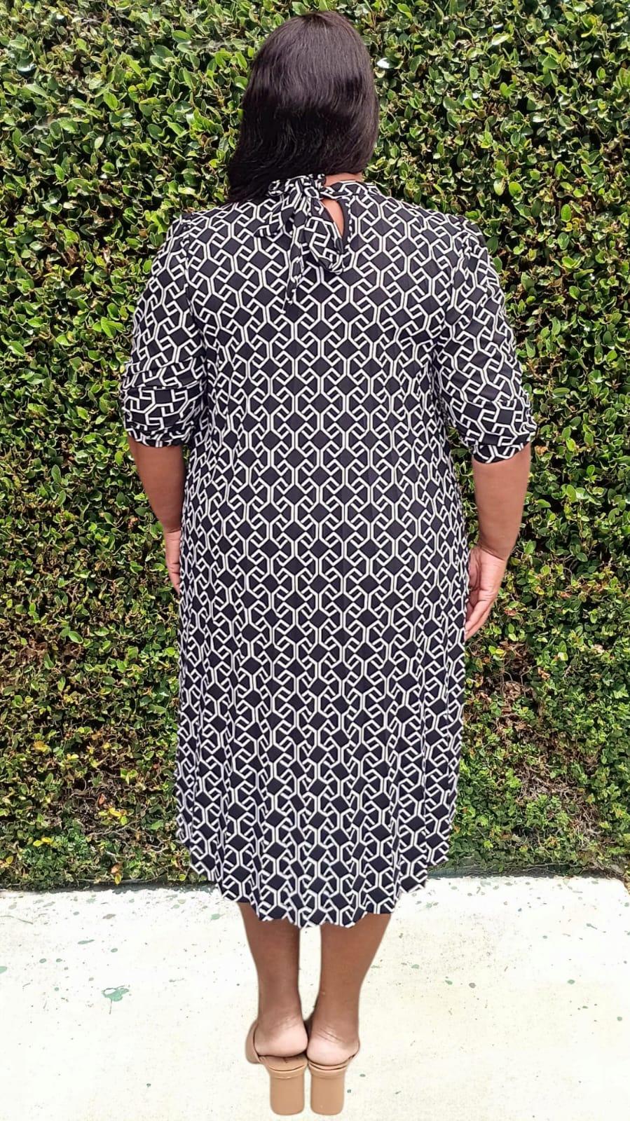 2926BW PLEATED PLUS