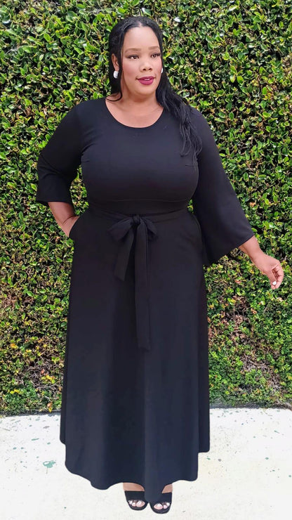 Plus Size Bell Sleeves Sleeves Flare Maxi Flare Dress with Drawstring Belt and Pockets